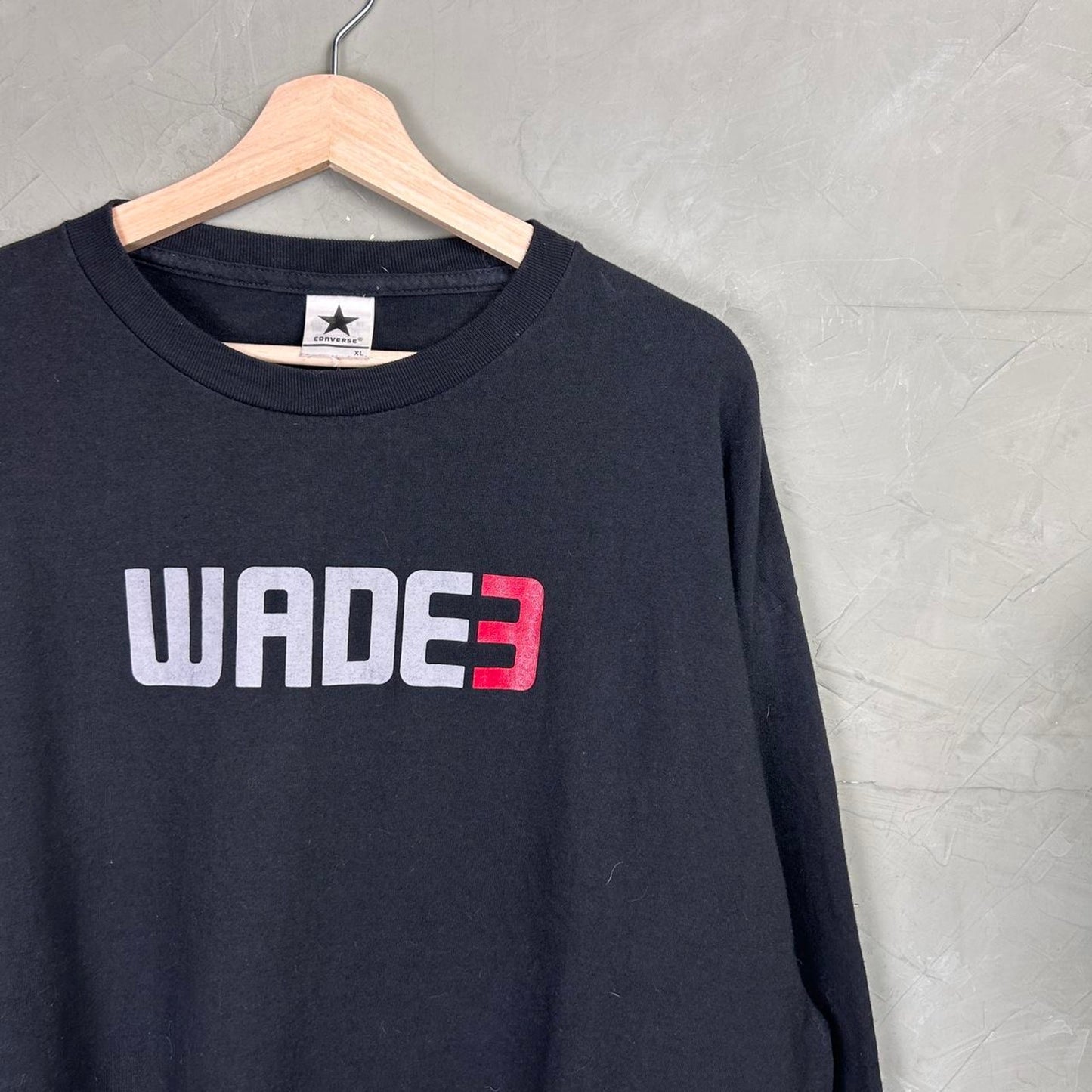 Vintage Dwayne Wade Converse 2000s XL Long Sleeve Shirt