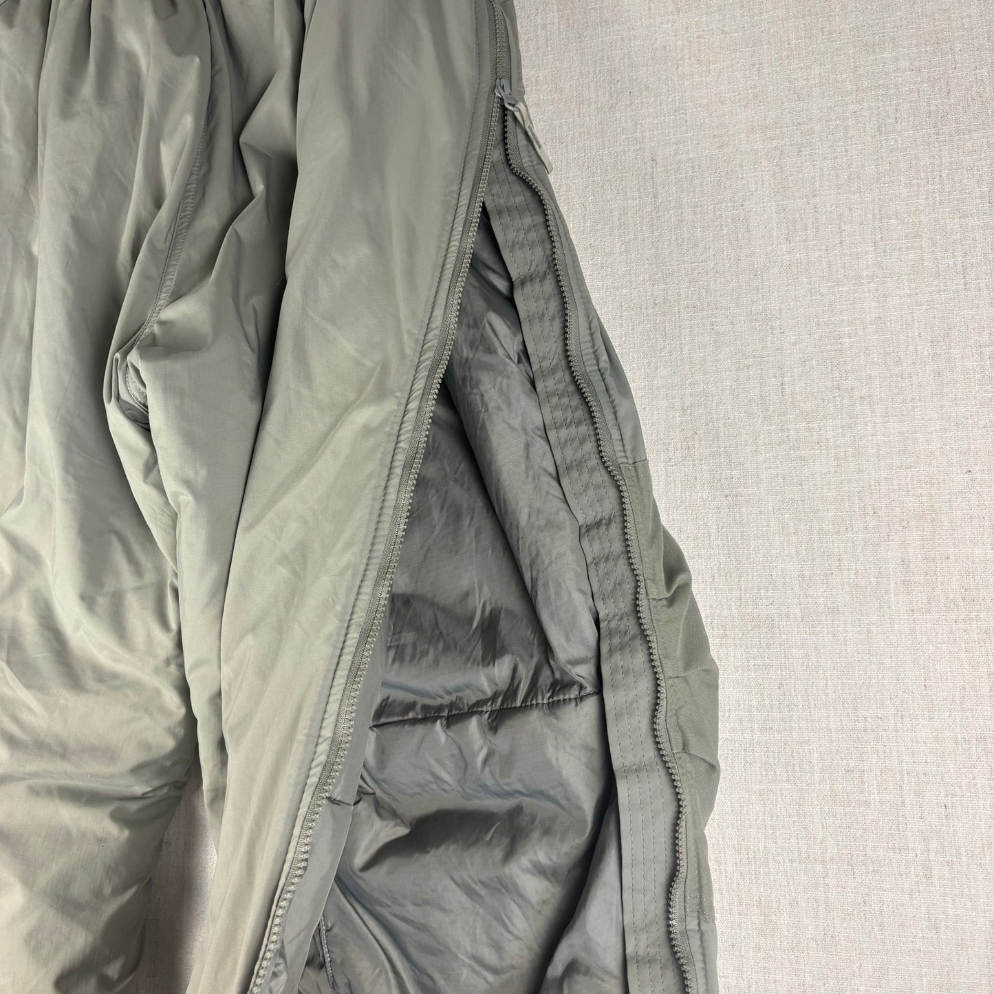 USGI Military Primaloft Extreme Cold Weather Army Trousers Gen III Sz Large Reg