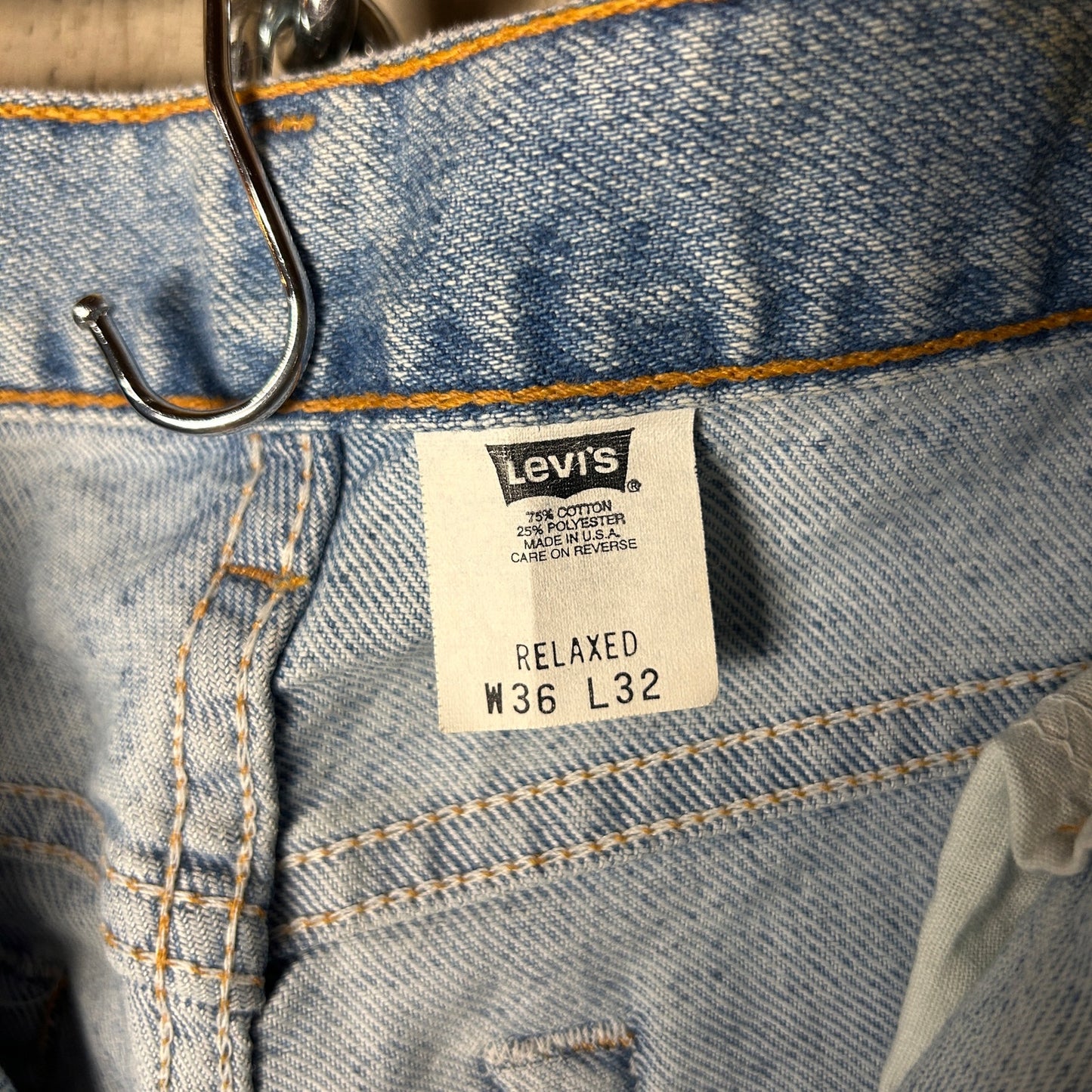 NWT Vintage Levi's Brown Tab 540 36 x 32 Relaxed Fit Denim Jeans