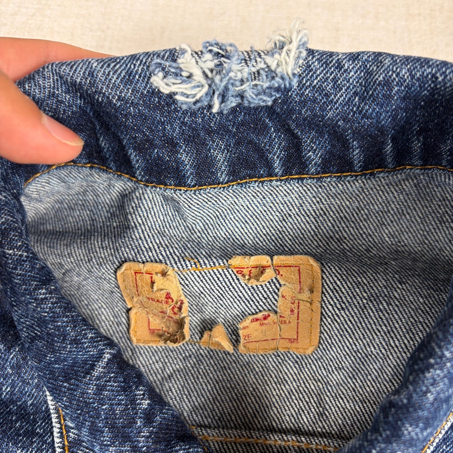Vintage Levis 80s 70507 0227 USA Made Acid Wash Denim Trucker Jacket Medium
