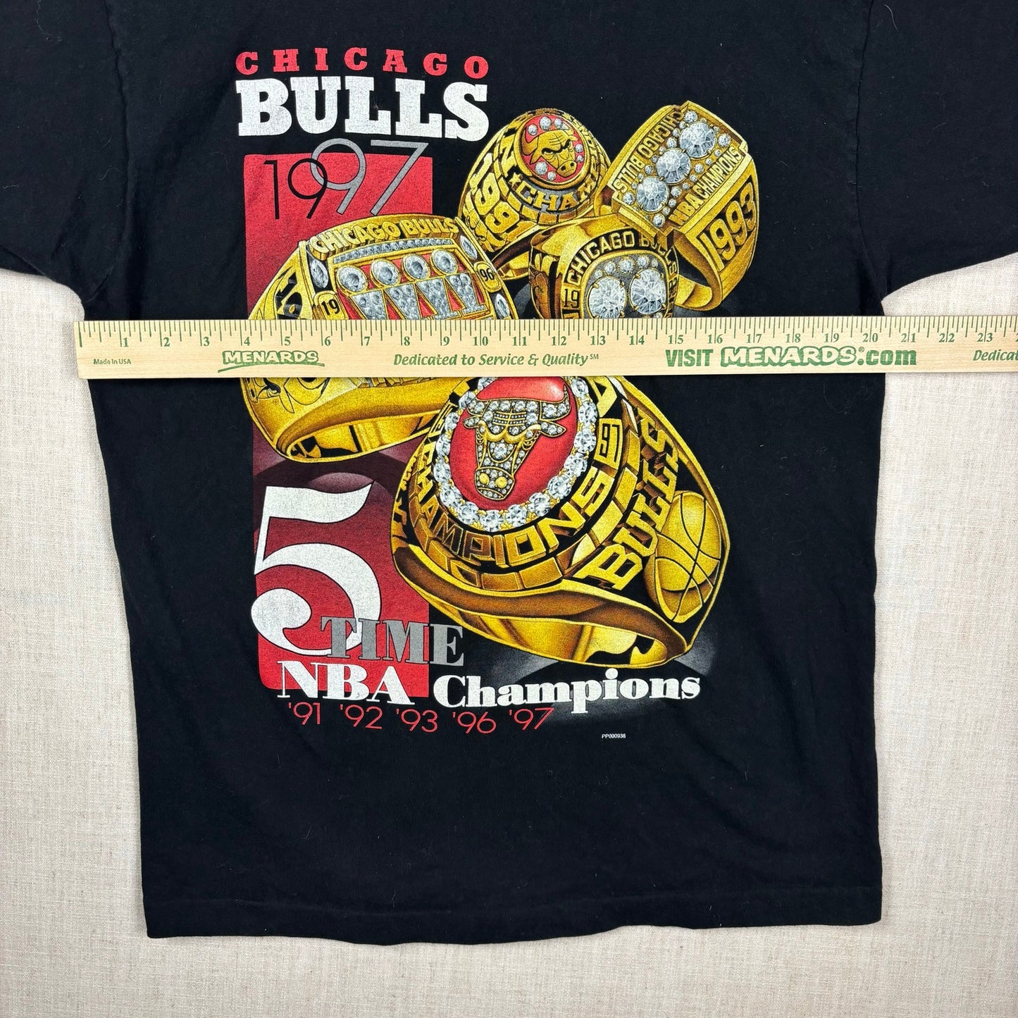 Chicago Bulls Championship Ring Jordan Tee Black Vintage 1997 L