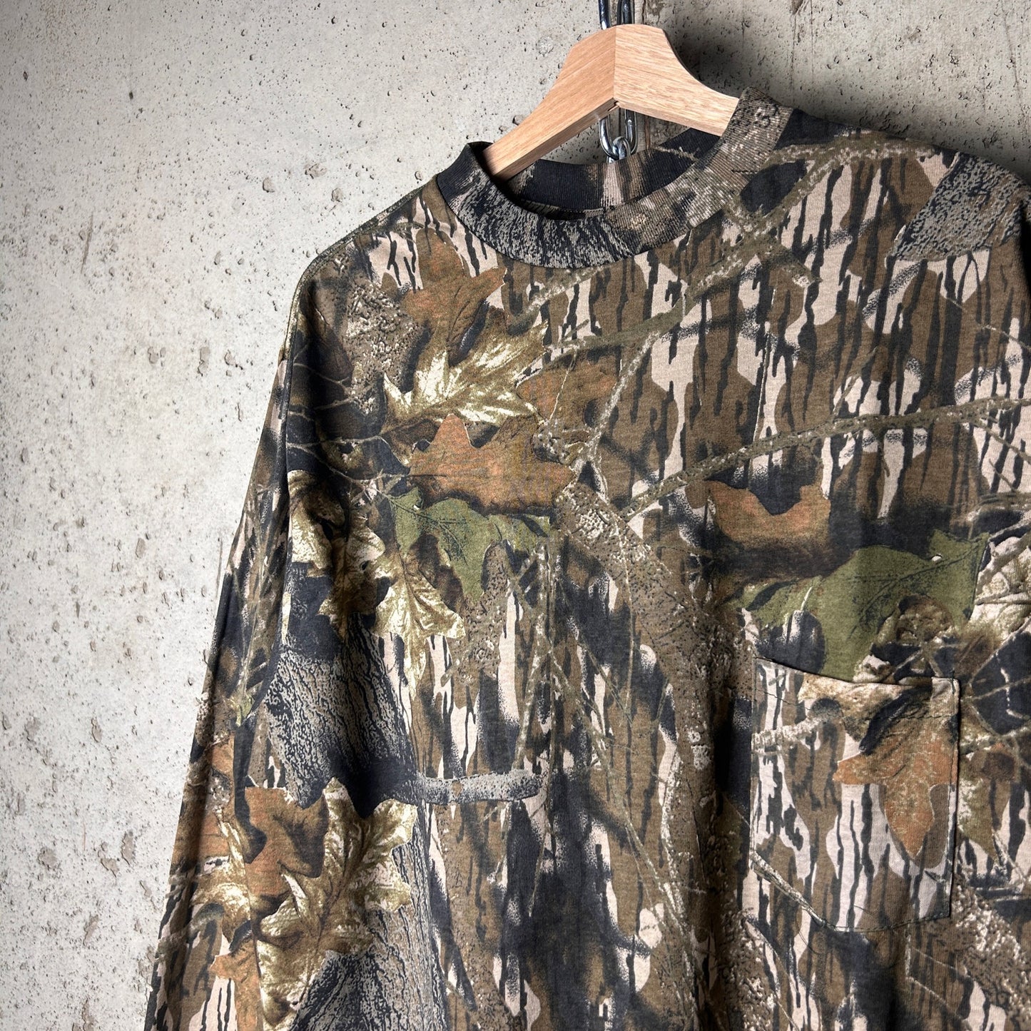Mossy Oak NWT Vintage Real Tree Camo Large 100% Cotton Long Sleeve