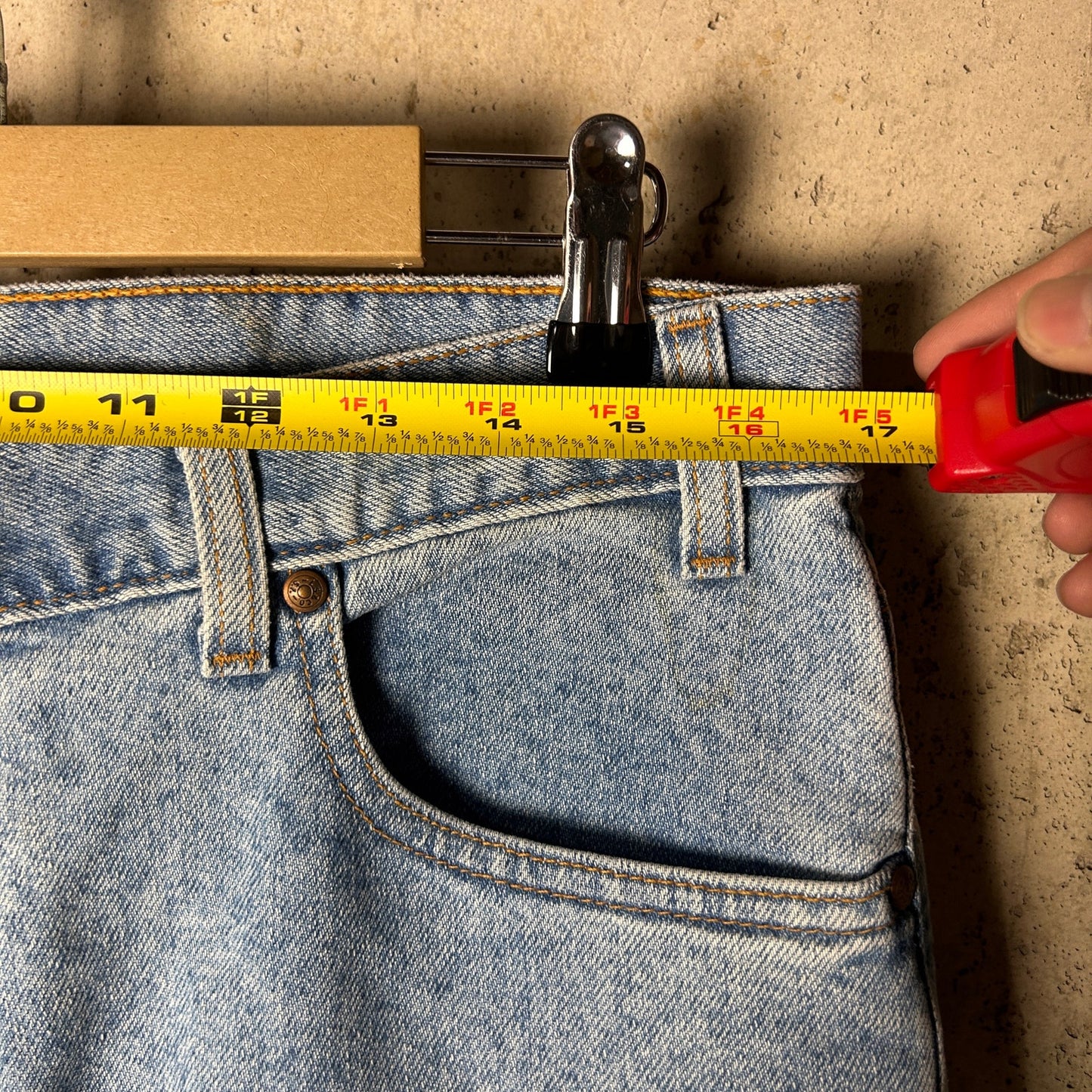 NWT Vintage Levi's Brown Tab 540 36 x 32 Relaxed Fit Denim Jeans