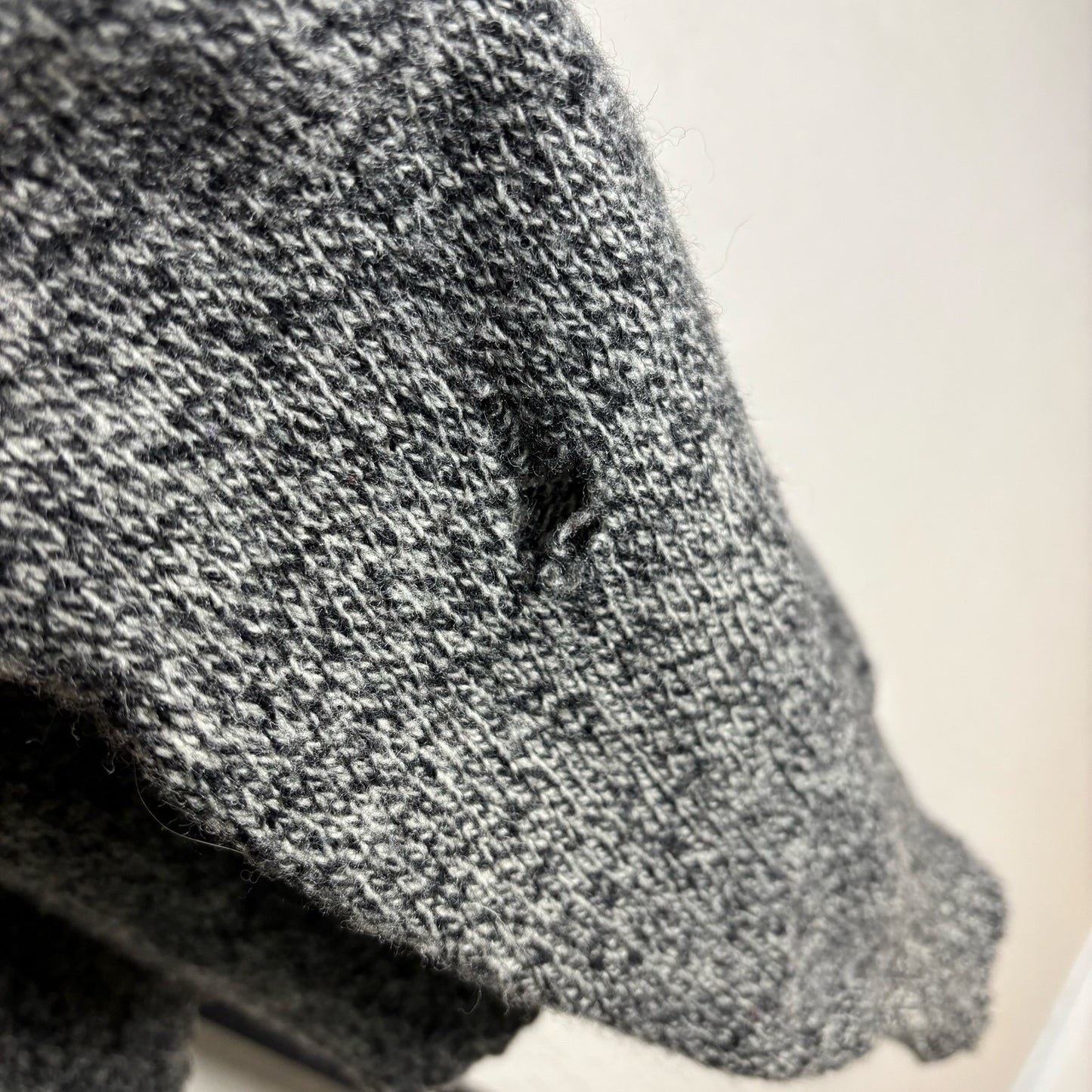 True Vintage 1960s Bonder Brink and Baron Small Wool Knit Sweater