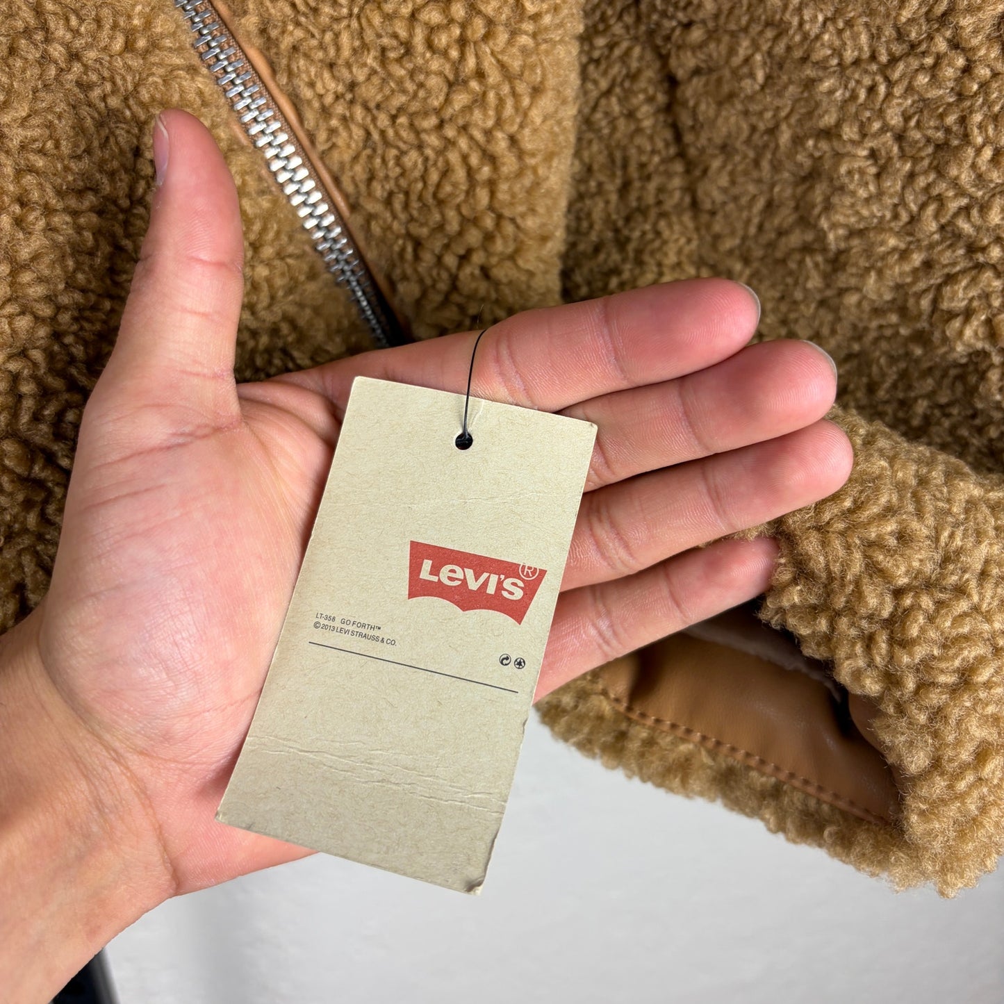 Levis Strauss NWT Womens XL Stand Collar Sherpa Quilted Fleece Jacket