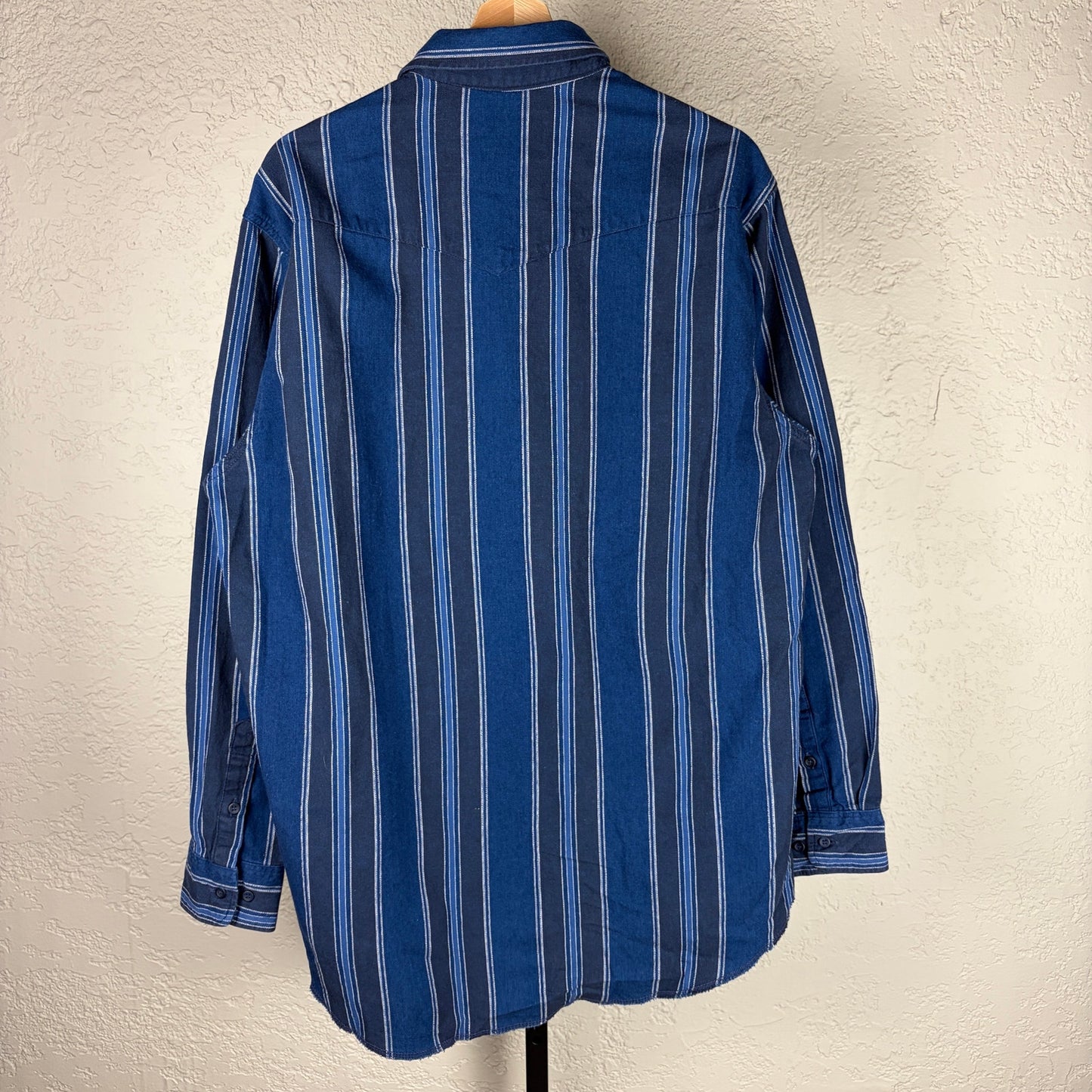 Wrangler Vintage 80s X Long Tails Large 100% Cotton Striped Button Down Shirt