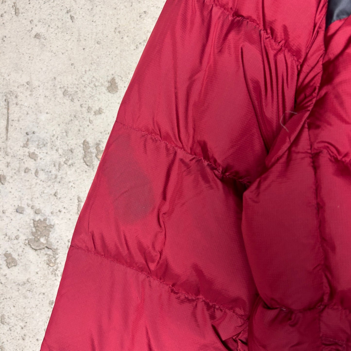 The North Face 700 Down Nutspe Mens Small Puffer Jacket