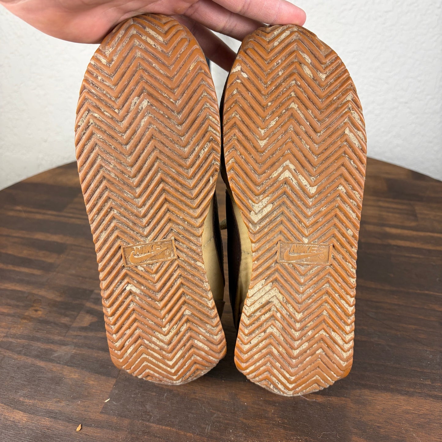 1980s Nike Oceania Trainers Made in Korea Dark Brown Mens 8.5