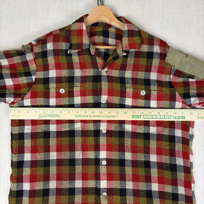 True Vintage Loop Collar 1930s/ 40s Thrashed Plaid Medium Flannel