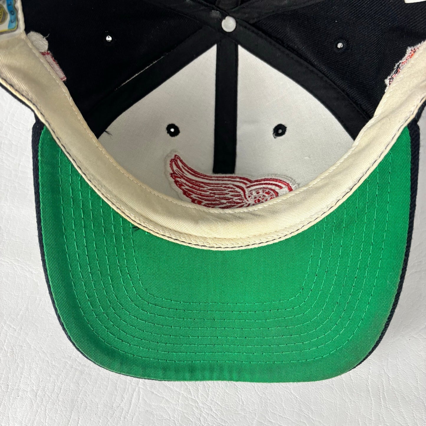 Vintage Detroit Red Wings Sports Specialties Wool Snapback Center Ice Hat
