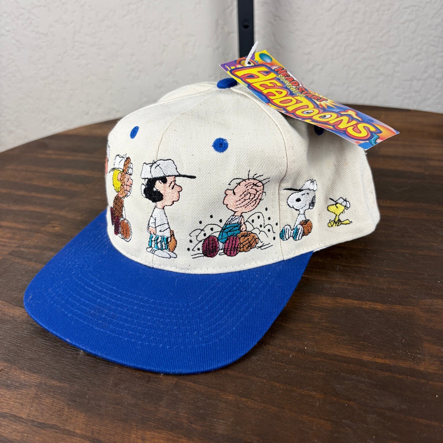 Peanuts NWT Headtoons Snoopy Characters Embroidered 90s Snapback Hat