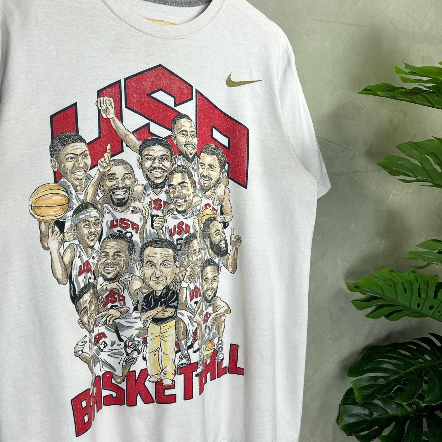 2012 USA Olympic Basketball Team Caricature NBA Kobe Lebron Medium Shirt