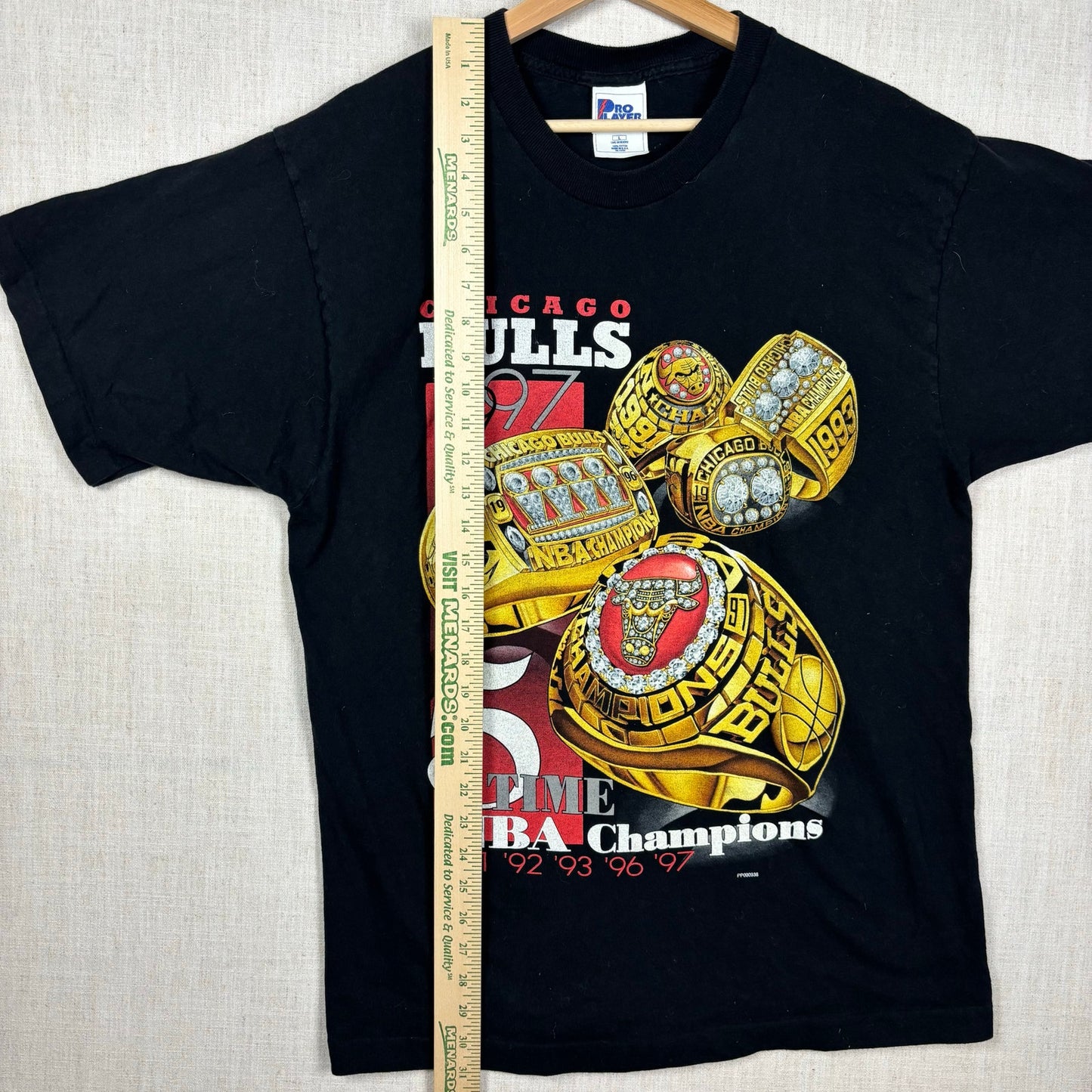 Chicago Bulls Championship Ring Jordan Tee Black Vintage 1997 L