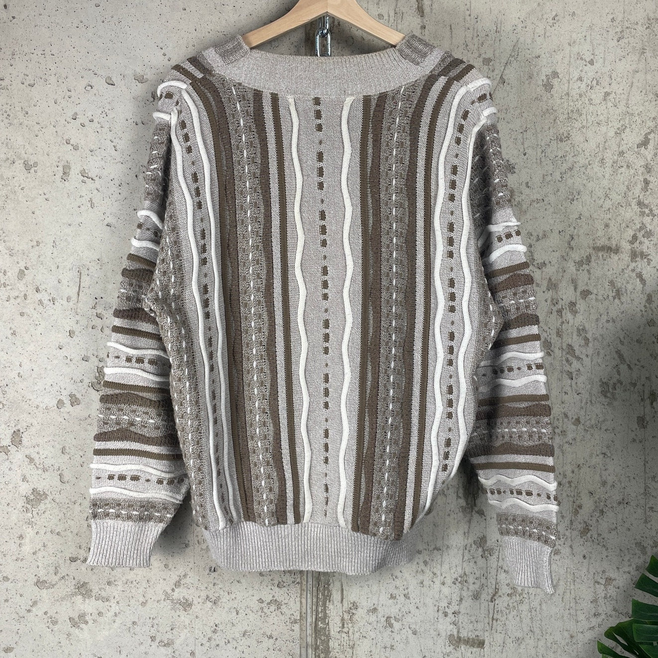 Vintage Coogi Style 3D Knit Medium Alan Stuart V Neck Sweater